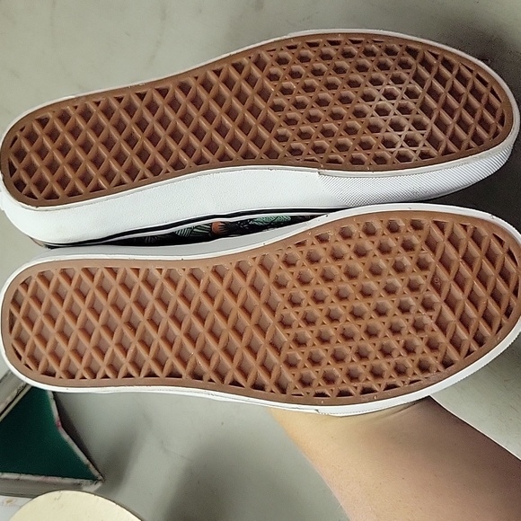 Vans tropical woman's 7 - Picture 3 of 8